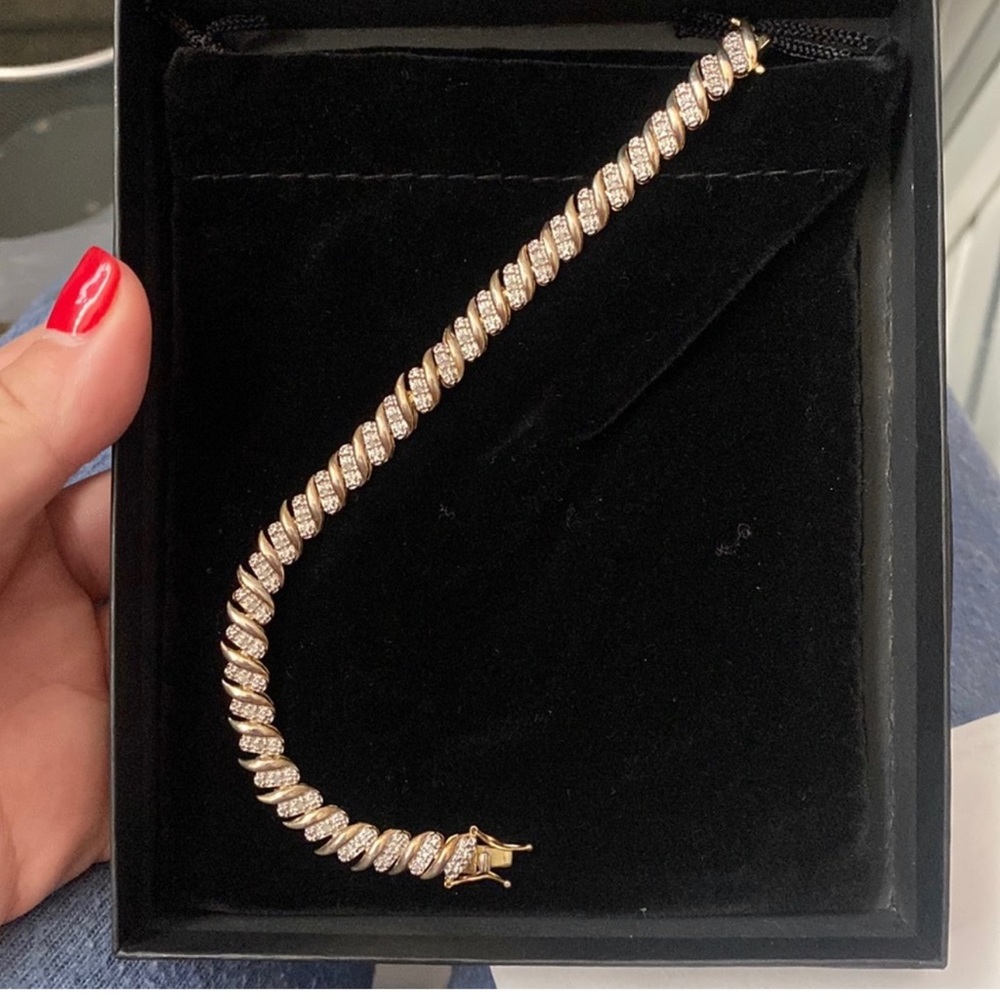 14 ct Dimond gold bracelet